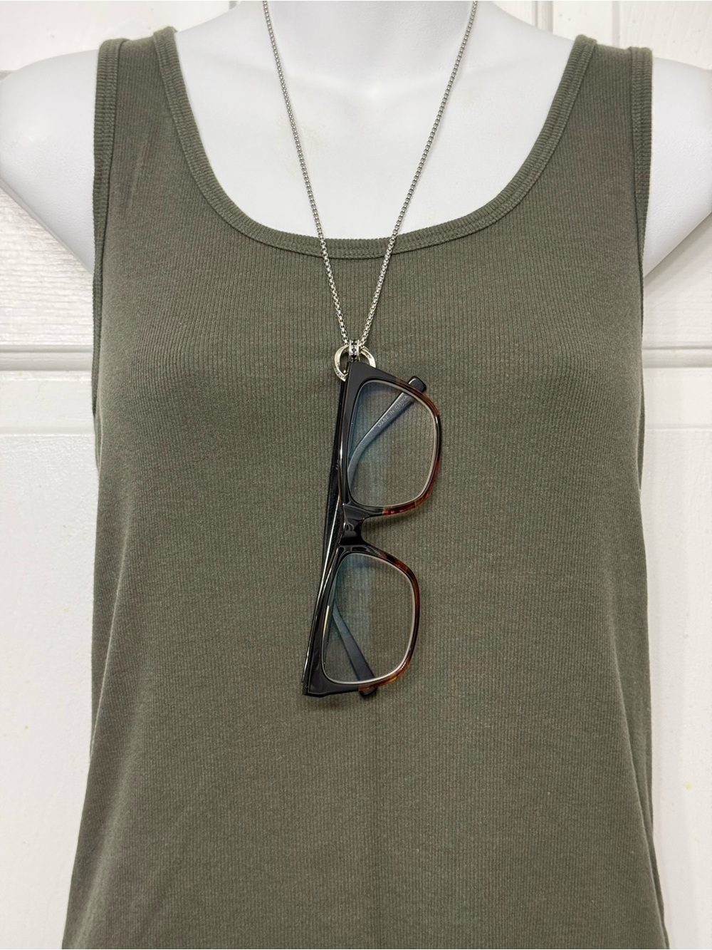 Glasses holder Sterling Silver Black Accented Double-Ring Pendant Necklace